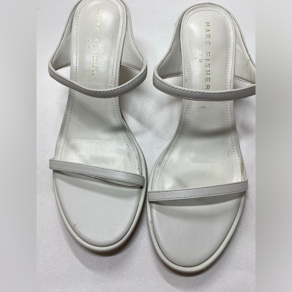 Marc Fisher LTD Alonde kitten heels  white Sandals - Picture 3 of 15